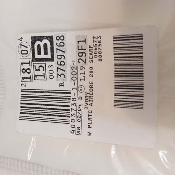 Lands' End Scarf - Picture 6 of 6